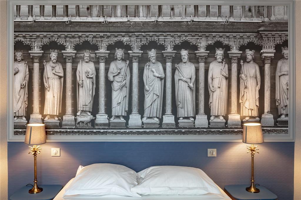 Saint Christophe 3* Paris
