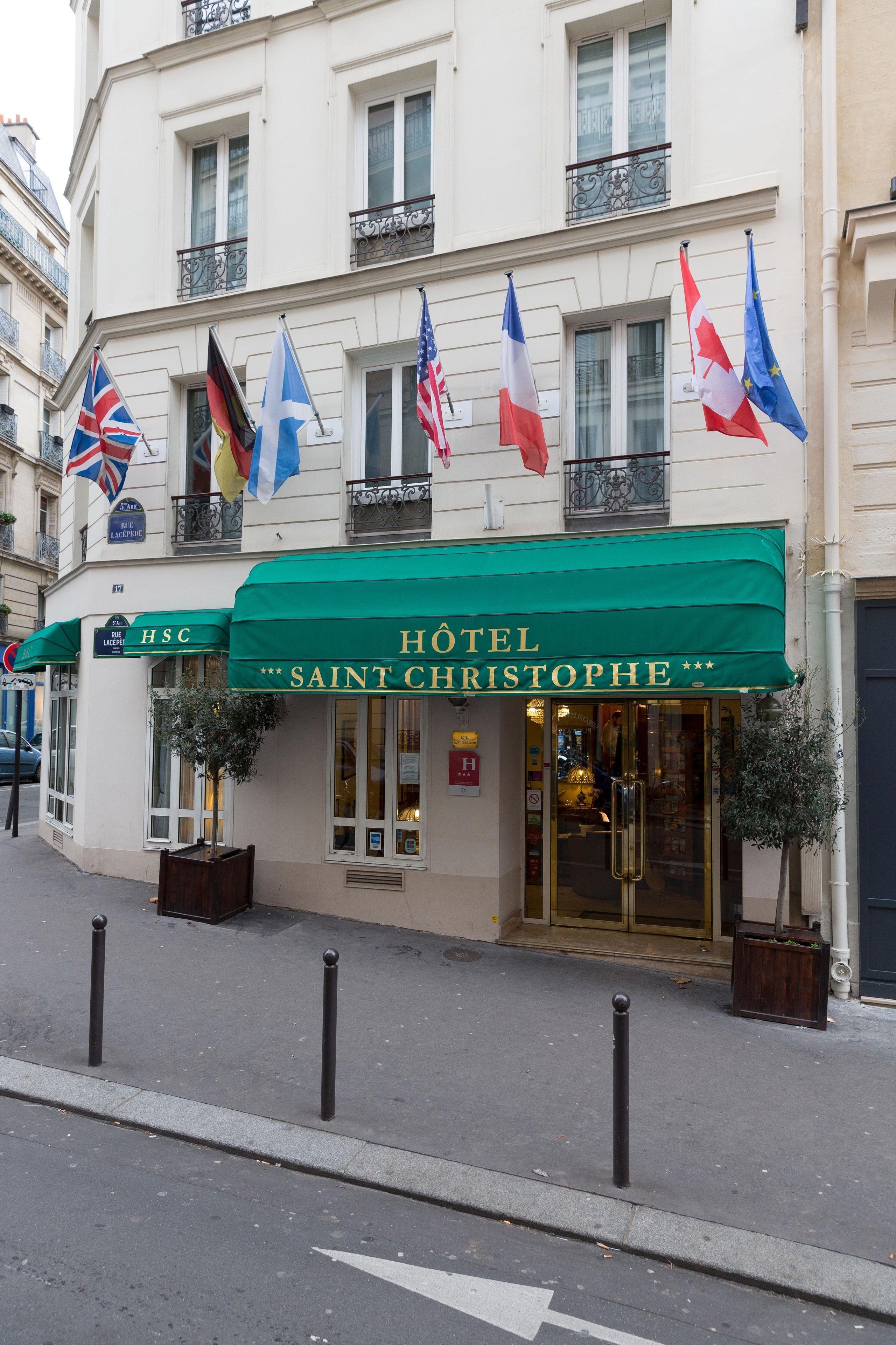 Saint Christophe Hotel 3*